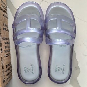 Clear Telfar x Melissa jelly sandal. Unisex. Women’s 7/ Men’s 5